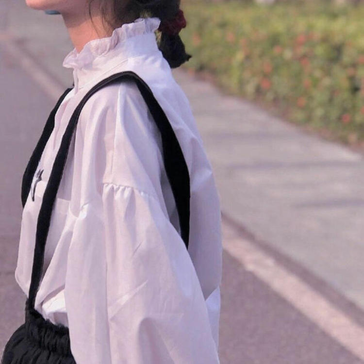 绯村剑心（原名：绯村心太；身份：飞天御剑流十四代传人、“刽子手拔刀斋”） - 日剧双语字幕在线观看 - 小程序视频
